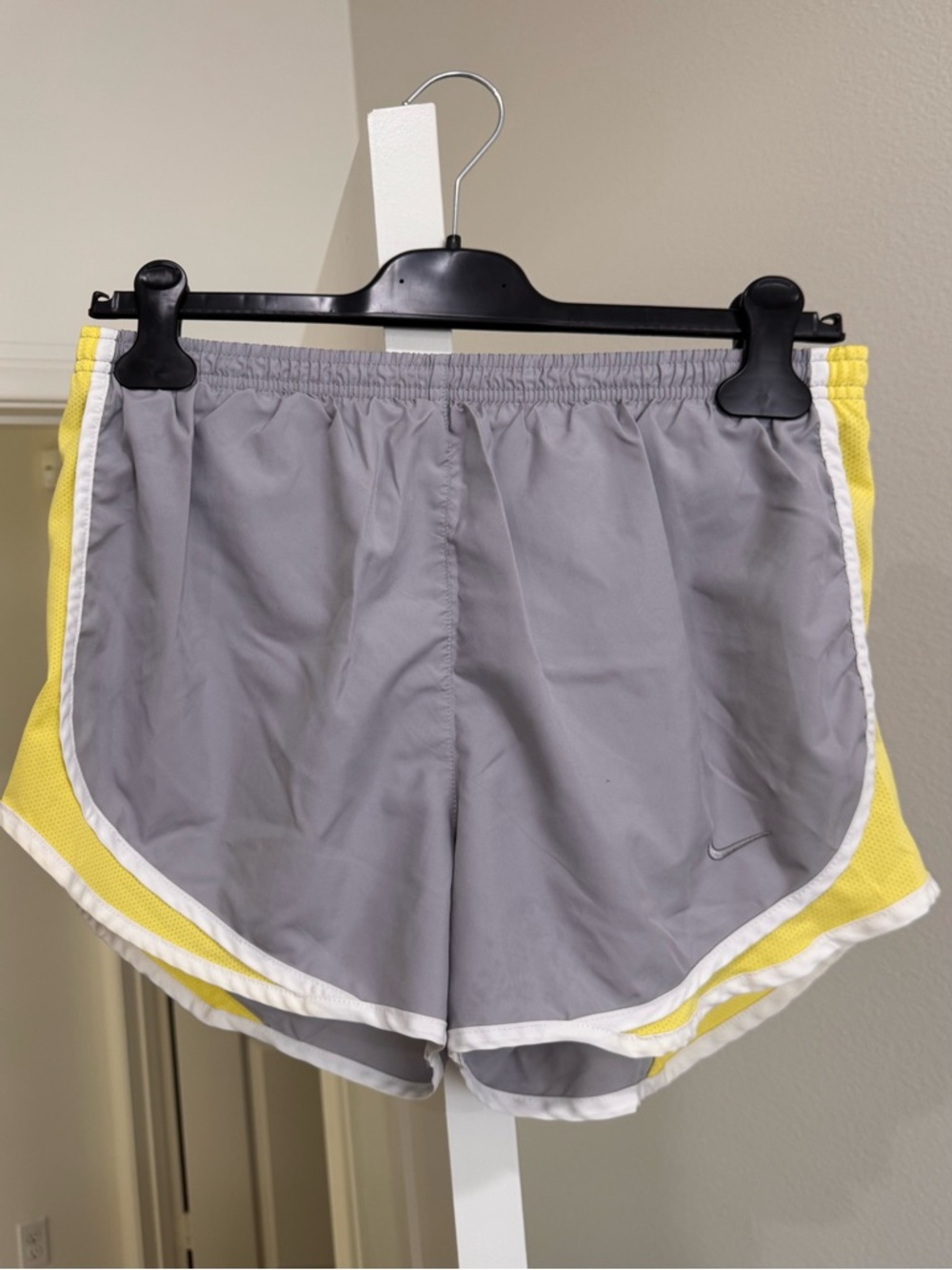 Nike Women's Gray & Yellow Dri Fit Running Shorts Size M